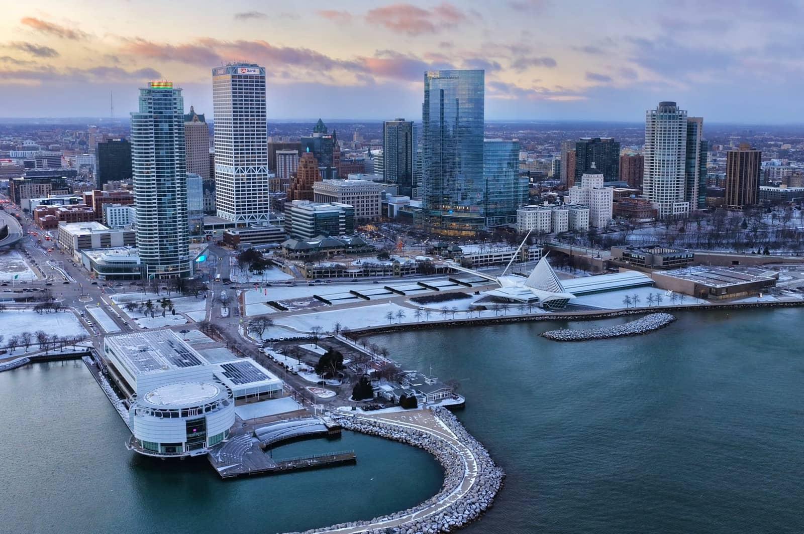 Milwaukee & Chicago
